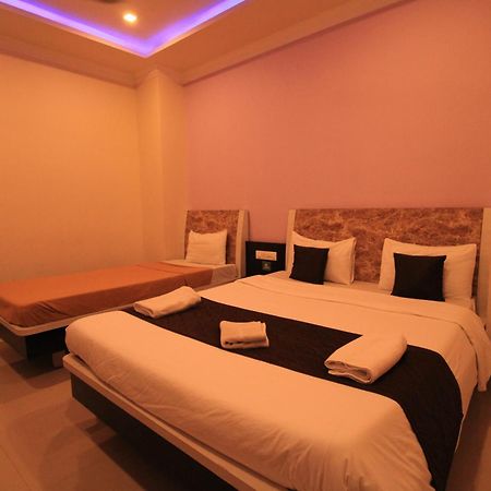 Bouvana Residency Пондичери Екстериор снимка