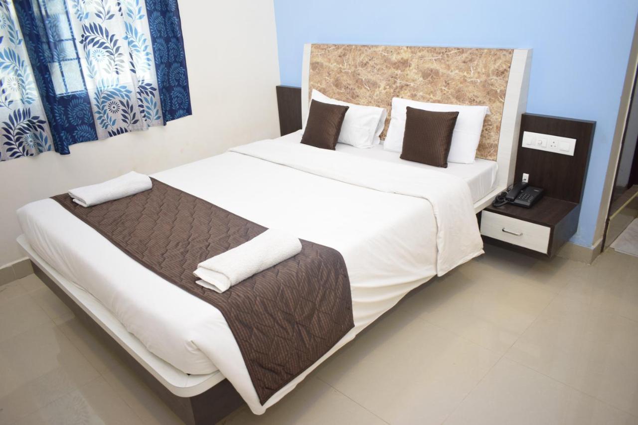 Bouvana Residency Пондичери Екстериор снимка